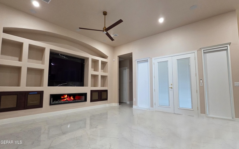 2034 CIMARRON BLUFF Lane, El Paso, TX 79911, 5 Habitaciones Habitaciones , ,5 BañosBaños,Residential,En Venta,2034 CIMARRON BLUFF Lane,0,937951