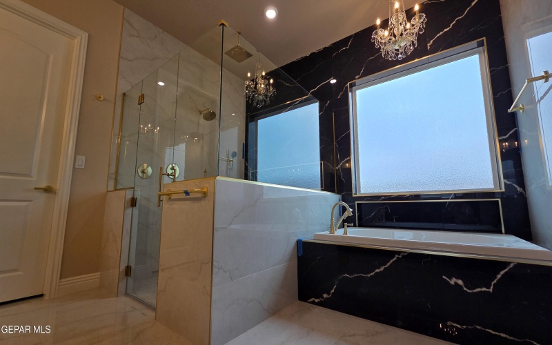 2034 CIMARRON BLUFF Lane, El Paso, TX 79911, 5 Habitaciones Habitaciones , ,5 BañosBaños,Residential,En Venta,2034 CIMARRON BLUFF Lane,0,937951