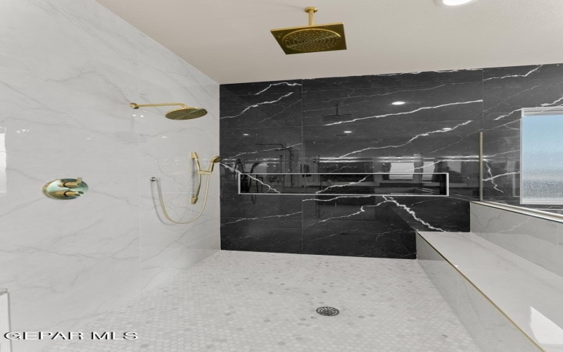 2034 CIMARRON BLUFF Lane, El Paso, TX 79911, 5 Habitaciones Habitaciones , ,5 BañosBaños,Residential,En Venta,2034 CIMARRON BLUFF Lane,0,937951