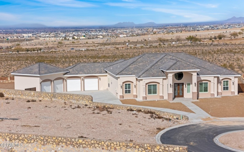 2034 CIMARRON BLUFF Lane, El Paso, TX 79911, 5 Habitaciones Habitaciones , ,5 BañosBaños,Residential,En Venta,2034 CIMARRON BLUFF Lane,0,937951
