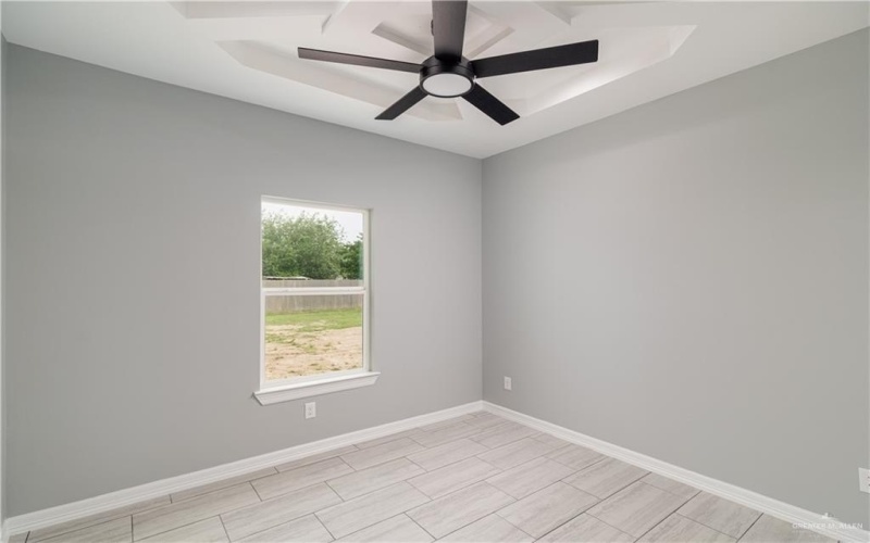 611 Tower Oak Drive, Alamo, TX 78516, 3 Habitaciones Habitaciones , ,2 BañosBaños,Residential,En Venta,611 Tower Oak Drive,0,494398