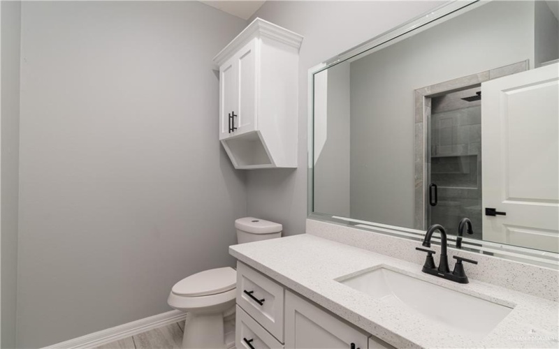 611 Tower Oak Drive, Alamo, TX 78516, 3 Habitaciones Habitaciones , ,2 BañosBaños,Residential,En Venta,611 Tower Oak Drive,0,494398