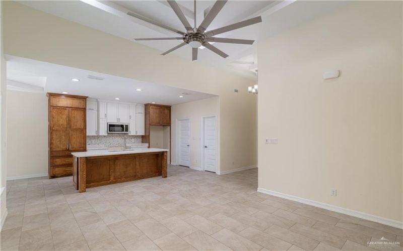 613 Tower Oak Drive, Alamo, TX 78516, 3 Bedrooms Bedrooms, ,2 BathroomsBathrooms,Residential,For Sale,613 Tower Oak Drive,0,494400