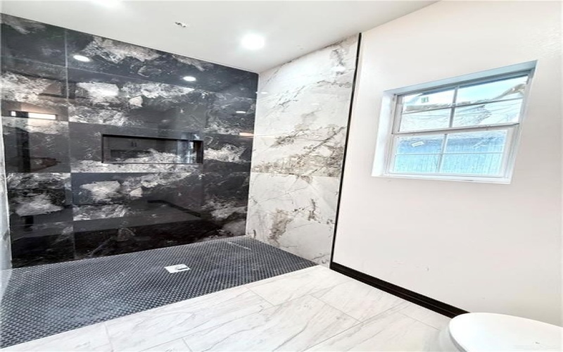 204 S 83rd Street, Edinburg, TX 78542, 3 Habitaciones Habitaciones , ,2 BañosBaños,Residential,En Venta,204 S 83rd Street,0,494411