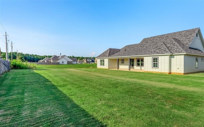 127 Sitka Loop, Haughton, LA 71037, 4 Bedrooms Bedrooms, ,2 BathroomsBathrooms,Residential,For Sale,127 Sitka Loop,0,21024401