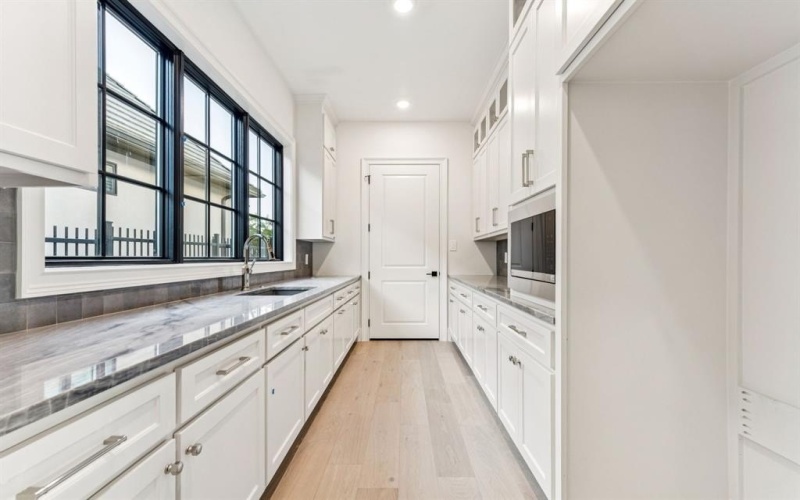 9617 Saint Michel Lane, Fort Worth, TX 76126, 4 Habitaciones Habitaciones , ,6 BañosBaños,Residential,En Venta,9617 Saint Michel Lane,0,21170986