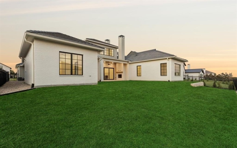 9617 Saint Michel Lane, Fort Worth, TX 76126, 4 Habitaciones Habitaciones , ,6 BañosBaños,Residential,En Venta,9617 Saint Michel Lane,0,21170986