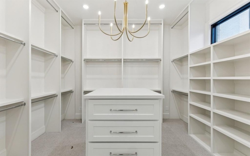 9617 Saint Michel Lane, Fort Worth, TX 76126, 4 Habitaciones Habitaciones , ,6 BañosBaños,Residential,En Venta,9617 Saint Michel Lane,0,21170986