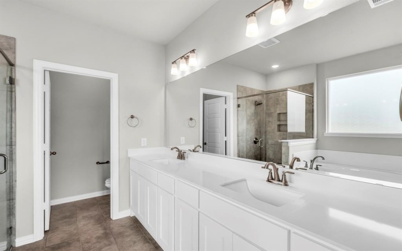 81 Yosemite Trail, Valley View, TX 76272, 4 Habitaciones Habitaciones , ,2 BañosBaños,Residential,En Venta,81 Yosemite Trail,0,21174363