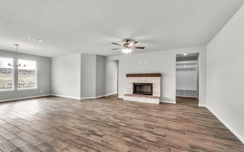 81 Yosemite Trail, Valley View, TX 76272, 4 Habitaciones Habitaciones , ,2 BañosBaños,Residential,En Venta,81 Yosemite Trail,0,21174363