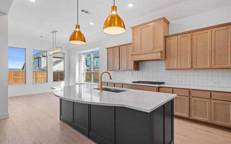 2208 Birch Street, Mansfield, TX 76063, 4 Habitaciones Habitaciones , ,2 BañosBaños,Residential,En Venta,2208 Birch Street,0,21174595