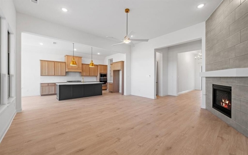 2208 Birch Street, Mansfield, TX 76063, 4 Habitaciones Habitaciones , ,2 BañosBaños,Residential,En Venta,2208 Birch Street,0,21174595