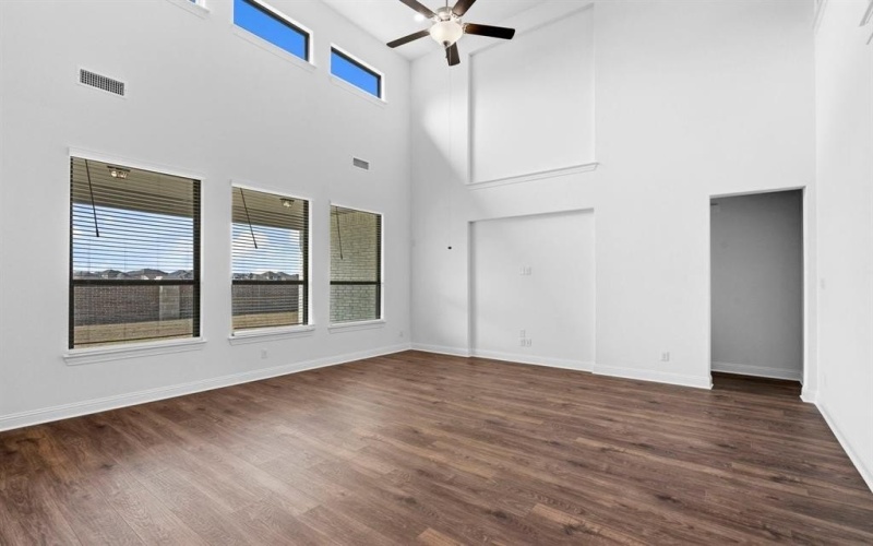 2111 Birch Street, Mansfield, TX 76063, 5 Bedrooms Bedrooms, ,5 BathroomsBathrooms,Residential,For Sale,2111 Birch Street,0,21174622