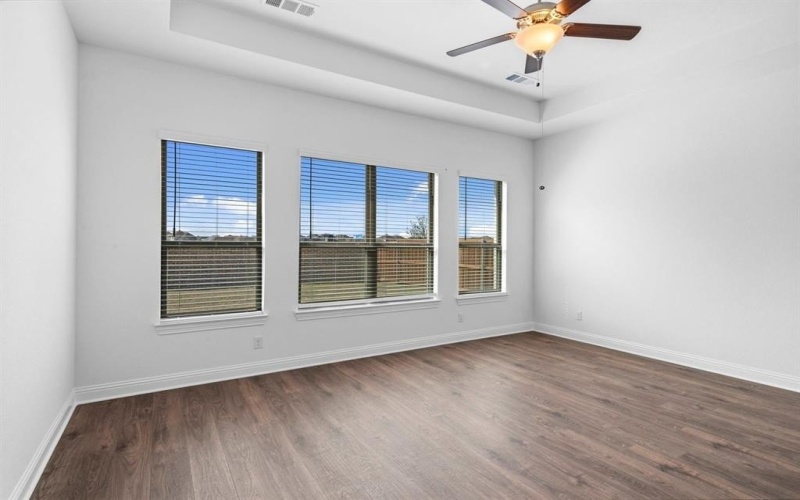 2111 Birch Street, Mansfield, TX 76063, 5 Bedrooms Bedrooms, ,5 BathroomsBathrooms,Residential,For Sale,2111 Birch Street,0,21174622