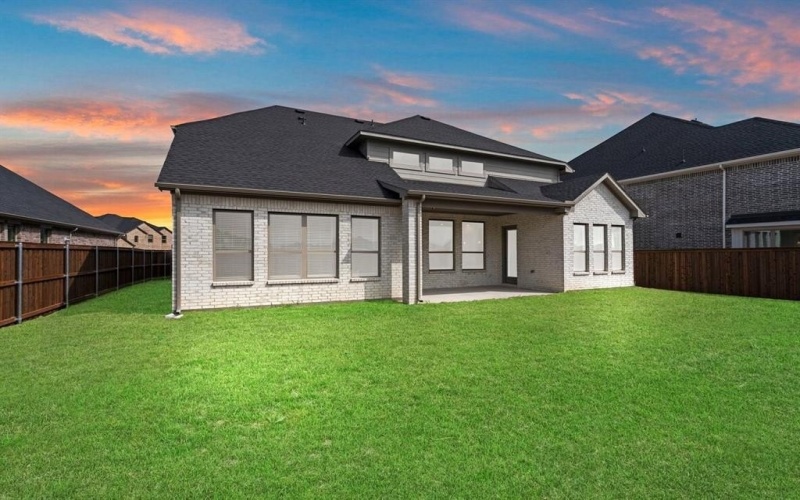 2111 Birch Street, Mansfield, TX 76063, 5 Bedrooms Bedrooms, ,5 BathroomsBathrooms,Residential,For Sale,2111 Birch Street,0,21174622