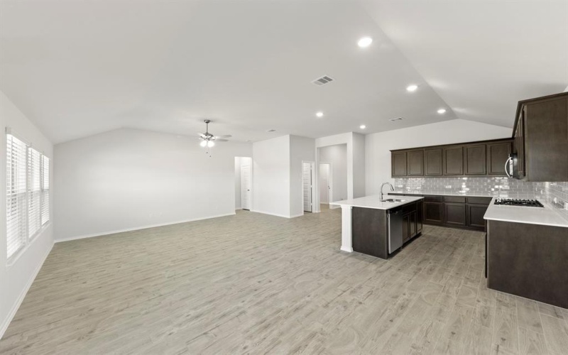 118 Coyote Circle, Terrell, TX 75160, 3 Bedrooms Bedrooms, ,2 BathroomsBathrooms,Residential,For Sale,118 Coyote Circle,0,21174665