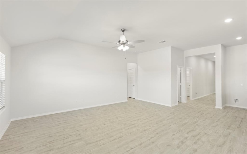 118 Coyote Circle, Terrell, TX 75160, 3 Bedrooms Bedrooms, ,2 BathroomsBathrooms,Residential,For Sale,118 Coyote Circle,0,21174665