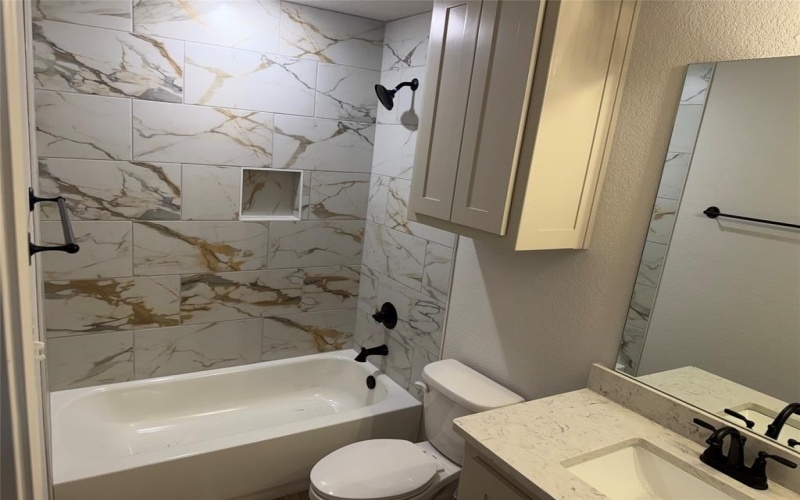 7009 Madaline Court, Azle, TX 76020, 3 Bedrooms Bedrooms, ,2 BathroomsBathrooms,Residential,For Sale,7009 Madaline Court,0,21174774