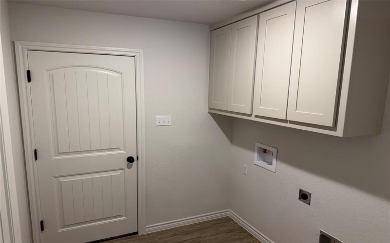 7009 Madaline Court, Azle, TX 76020, 3 Bedrooms Bedrooms, ,2 BathroomsBathrooms,Residential,For Sale,7009 Madaline Court,0,21174774