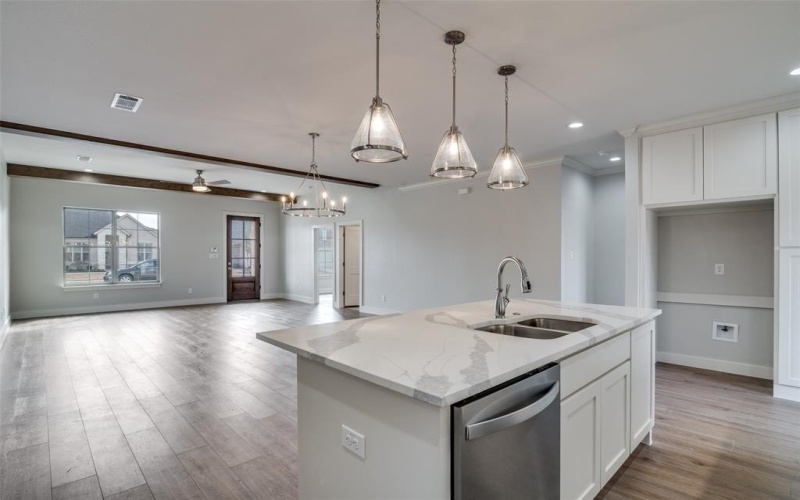 608 Prosperity Trail, Rockwall, TX 75087, 3 Bedrooms Bedrooms, ,3 BathroomsBathrooms,Residential,For Sale,608 Prosperity Trail,0,21174808