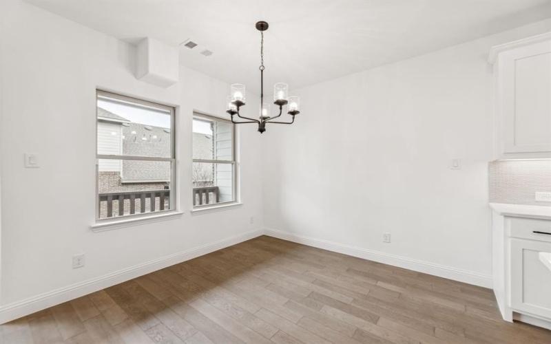 104 Kensington Drive, Lewisville, TX 75067, 3 Bedrooms Bedrooms, ,2 BathroomsBathrooms,Residential,For Sale,104 Kensington Drive,0,21174861