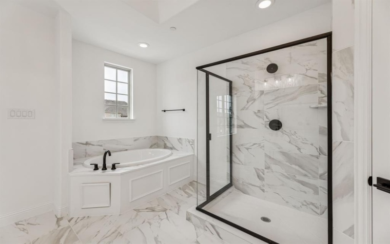 104 Kensington Drive, Lewisville, TX 75067, 3 Bedrooms Bedrooms, ,2 BathroomsBathrooms,Residential,For Sale,104 Kensington Drive,0,21174861