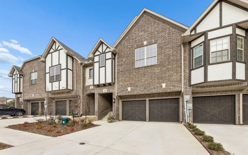 104 Kensington Drive, Lewisville, TX 75067, 3 Bedrooms Bedrooms, ,2 BathroomsBathrooms,Residential,For Sale,104 Kensington Drive,0,21174861