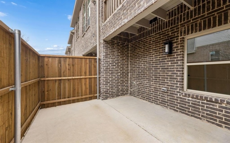 104 Kensington Drive, Lewisville, TX 75067, 3 Bedrooms Bedrooms, ,2 BathroomsBathrooms,Residential,For Sale,104 Kensington Drive,0,21174861