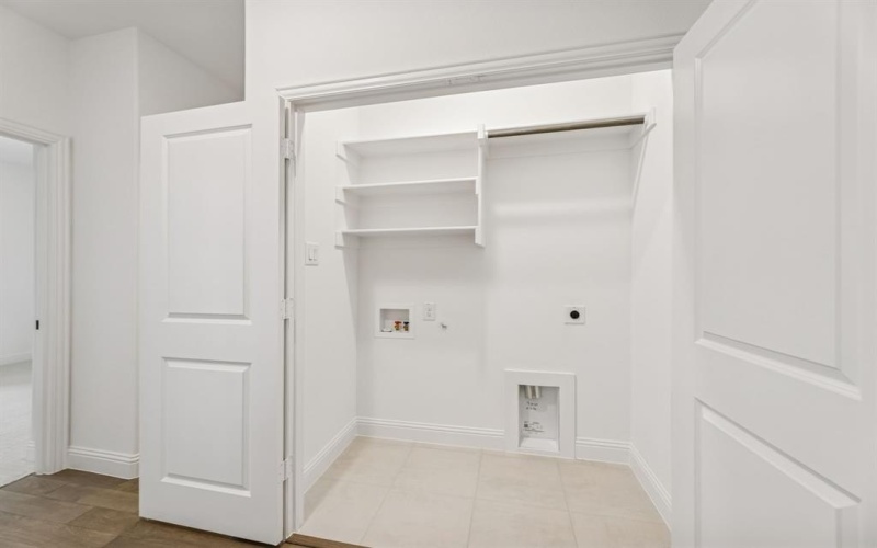 104 Kensington Drive, Lewisville, TX 75067, 3 Bedrooms Bedrooms, ,2 BathroomsBathrooms,Residential,For Sale,104 Kensington Drive,0,21174861