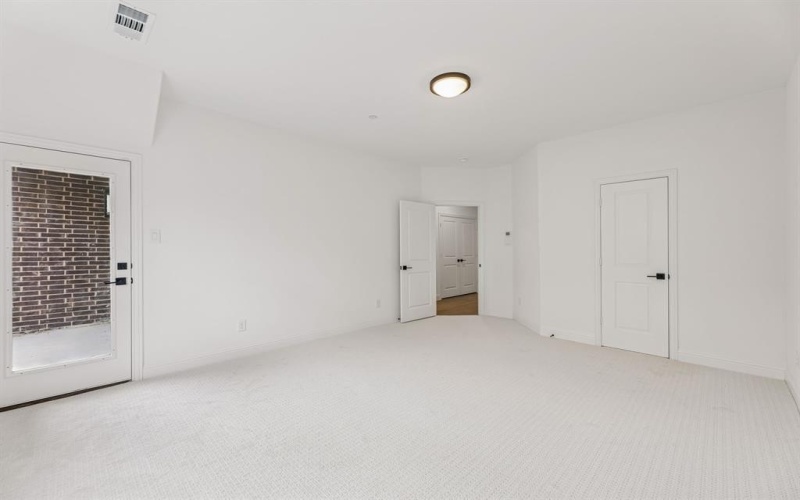 104 Kensington Drive, Lewisville, TX 75067, 3 Bedrooms Bedrooms, ,2 BathroomsBathrooms,Residential,For Sale,104 Kensington Drive,0,21174861