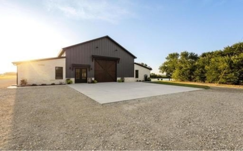 4251 Refuge Road, Sherman, TX 75092, 5 Bedrooms Bedrooms, ,2 BathroomsBathrooms,Residential,For Sale,4251 Refuge Road,0,21174995