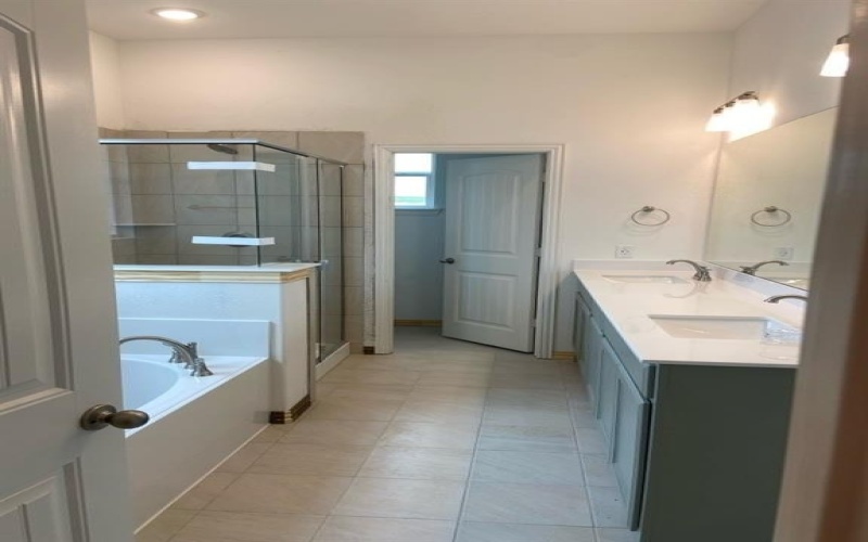 117 Big Sky Road, Decatur, TX 76234, 4 Habitaciones Habitaciones , ,3 BañosBaños,Residential,En Venta,117 Big Sky Road,0,21175123