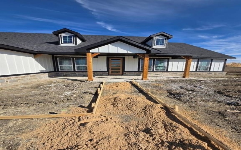 127 Big Sky Road, Decatur, TX 76234, 4 Bedrooms Bedrooms, ,2 BathroomsBathrooms,Residential,For Sale,127 Big Sky Road,0,21175204