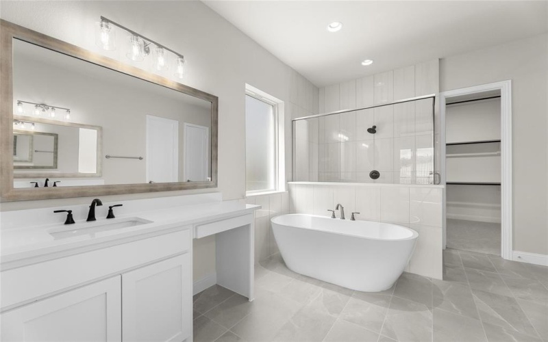 4524 Sky Harbor Drive, Rockwall, TX 75087, 4 Habitaciones Habitaciones , ,5 BañosBaños,Residential,En Venta,4524 Sky Harbor Drive,0,21175472