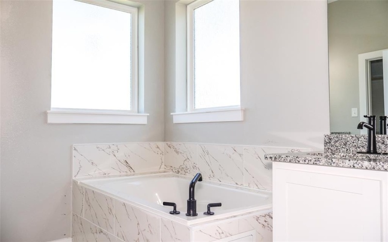 410 Simpson, Southmayd, TX 75092, 3 Bedrooms Bedrooms, ,2 BathroomsBathrooms,Residential,For Sale,410 Simpson,0,21175495