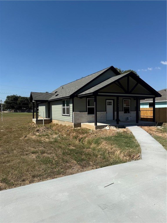 1706 Pine Street, Hearne, TX 77859, 3 Habitaciones Habitaciones , ,2 BañosBaños,Residential,En Venta,1706 Pine Street,0,25013293