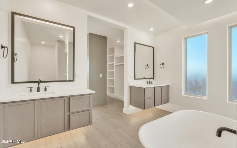 601 Paseo De La Reina Street, Horizon City, TX 79928, 3 Bedrooms Bedrooms, ,2 BathroomsBathrooms,Residential,For Sale,601 Paseo De La Reina Street,0,937957