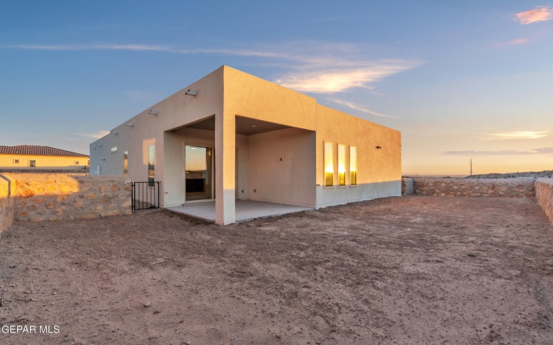 601 Paseo De La Reina Street, Horizon City, TX 79928, 3 Bedrooms Bedrooms, ,2 BathroomsBathrooms,Residential,For Sale,601 Paseo De La Reina Street,0,937957