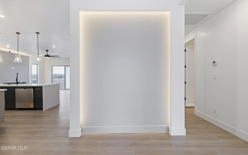 629 Paseo De La Reina Street, Horizon City, TX 79928, 3 Bedrooms Bedrooms, ,2 BathroomsBathrooms,Residential,For Sale,629 Paseo De La Reina Street,0,937960