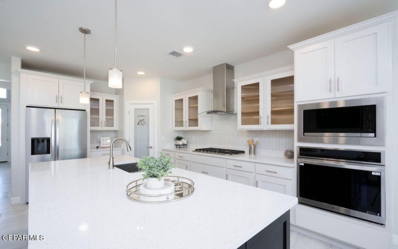 701 Paseo Del Agua Street, Horizon City, TX 79928, 4 Habitaciones Habitaciones , ,1 BañoBaños,Residential,En Venta,701 Paseo Del Agua Street,0,937971