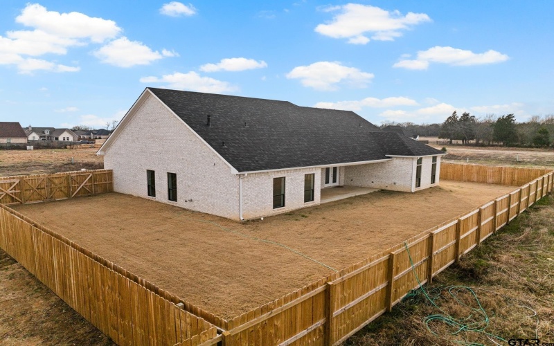 1003 Stone Haven, Mt Pleasant, TX 75455, 4 Habitaciones Habitaciones , ,3 BañosBaños,Residential,En Venta,1003 Stone Haven,0,26001938