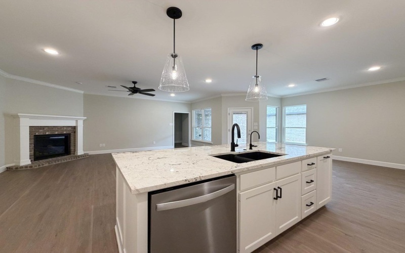 1313 Porterfield RD, Midland, TX 79705, 3 Habitaciones Habitaciones , ,2 BañosBaños,Residential,En Venta,1313 Porterfield RD,0,50090752