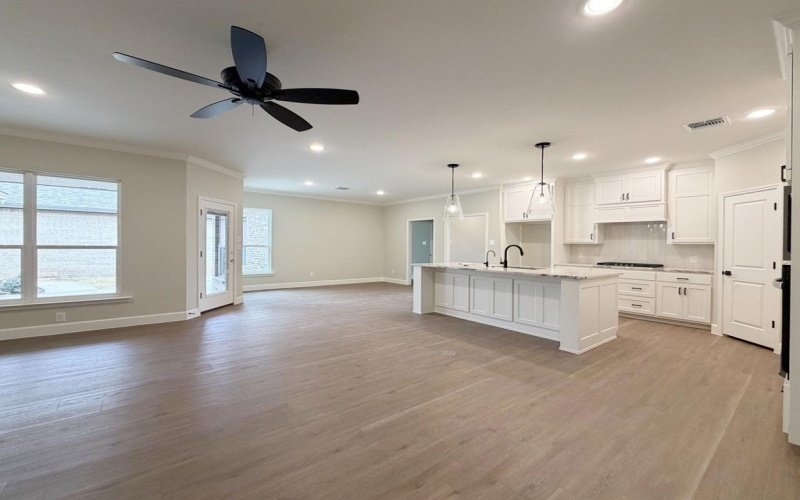 1313 Porterfield RD, Midland, TX 79705, 3 Habitaciones Habitaciones , ,2 BañosBaños,Residential,En Venta,1313 Porterfield RD,0,50090752