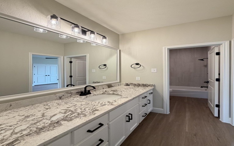 1313 Porterfield RD, Midland, TX 79705, 3 Habitaciones Habitaciones , ,2 BañosBaños,Residential,En Venta,1313 Porterfield RD,0,50090752