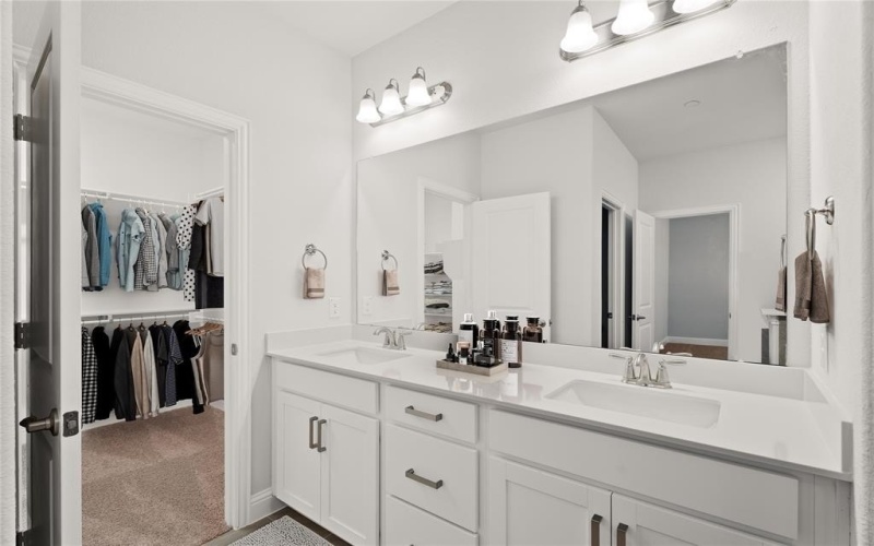 6105 Parker Boulevard, North Richland Hills, TX 76180, 2 Habitaciones Habitaciones , ,2 BañosBaños,Residential,En Venta,6105 Parker Boulevard,20554079