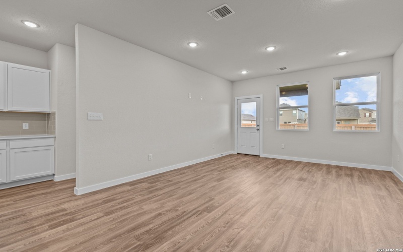 4347 HOBBITON WAY, New Braunfels, TX 78130, 3 Habitaciones Habitaciones , ,2 BañosBaños,Residential,En Venta,4347 HOBBITON WAY,0,1940135