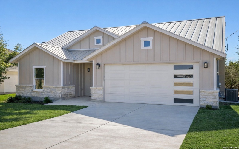 103 N John Bird, Blanco, TX 78606, 3 Habitaciones Habitaciones , ,2 BañosBaños,Residential,En Venta,103 N John Bird,0,1940291