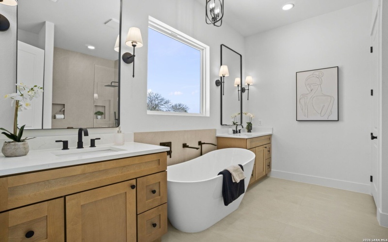 473 Highland Meadows, Bandera, TX 78003, 4 Bedrooms Bedrooms, ,3 BathroomsBathrooms,Residential,For Sale,473 Highland Meadows,0,1940308