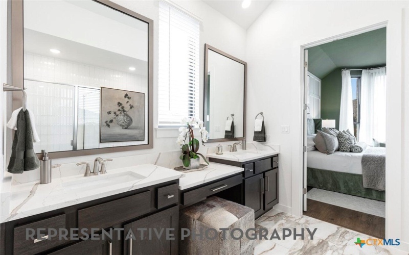 151 Witwatersrand, Cibolo, TX 78108, 4 Bedrooms Bedrooms, ,5 BathroomsBathrooms,Residential,For Sale,151 Witwatersrand,0,604158