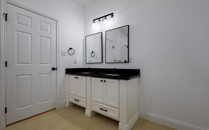 3171 Ethel Dr., Eagle Pass, TX 78852, 4 Bedrooms Bedrooms, ,2 BathroomsBathrooms,Residential,For Sale,3171 Ethel Dr.,0,83099